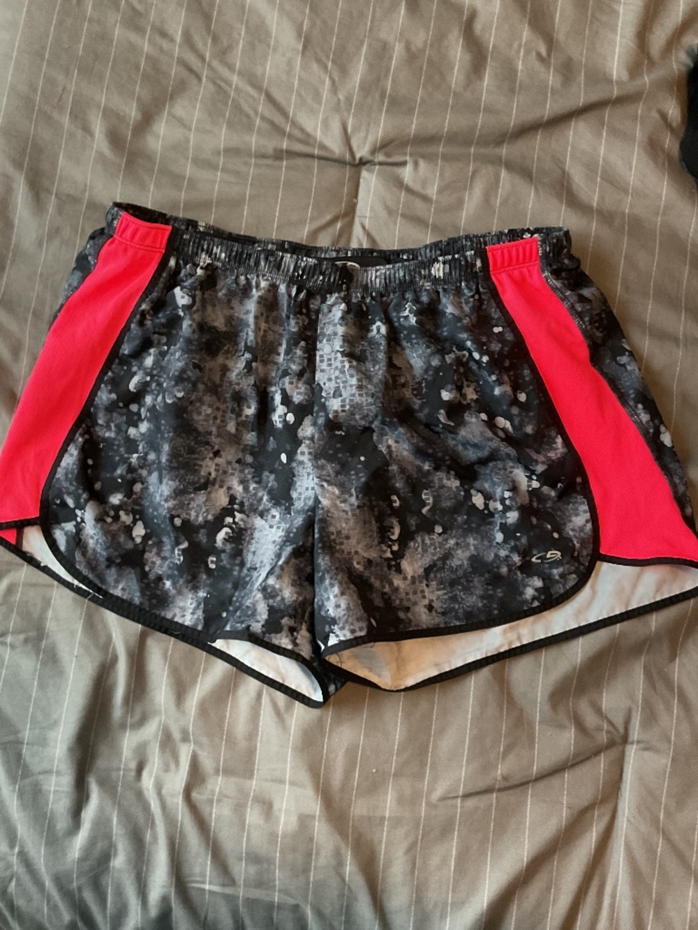 Champion workout shorts large